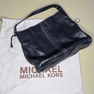🔥 Michael Kors Astor Black Silver Studded Leather Hobo shoulder bag w/ Dustbag